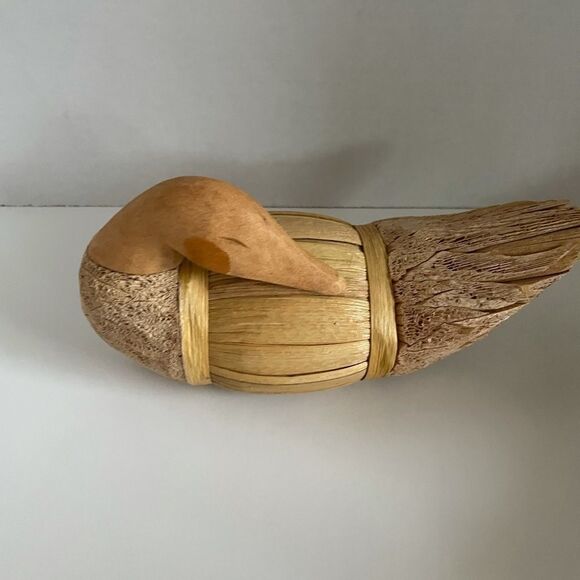 Set of 3 Handmade Corn Husks & Wood Ducks Birds - Picture 2 of 10